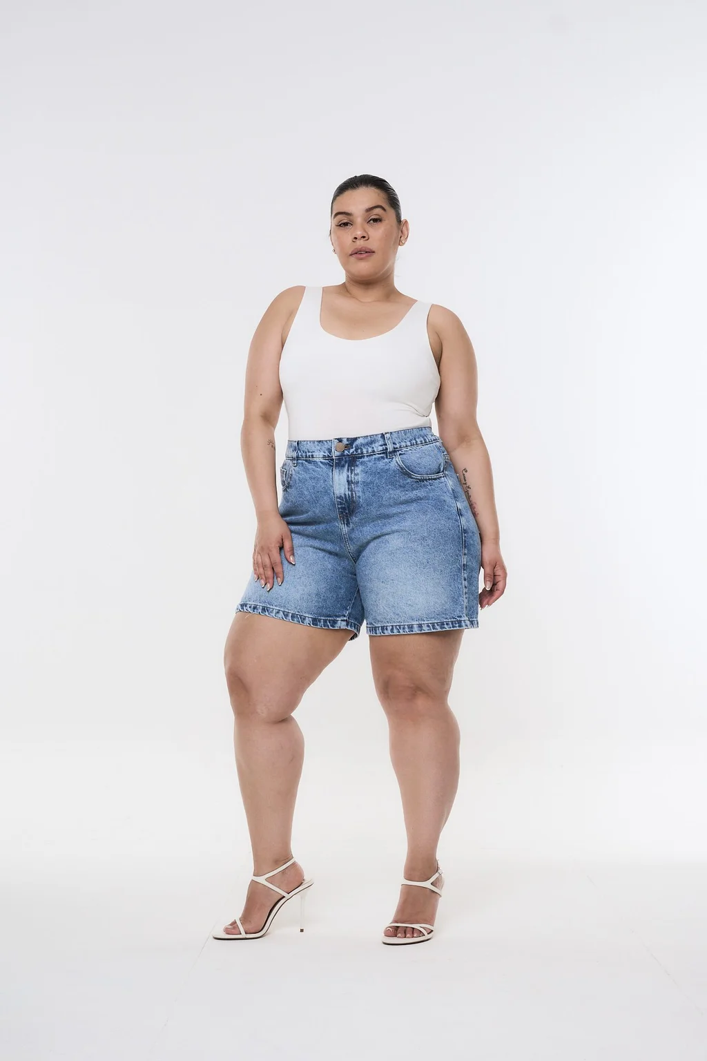 SHORT ABINEA NEVADO
