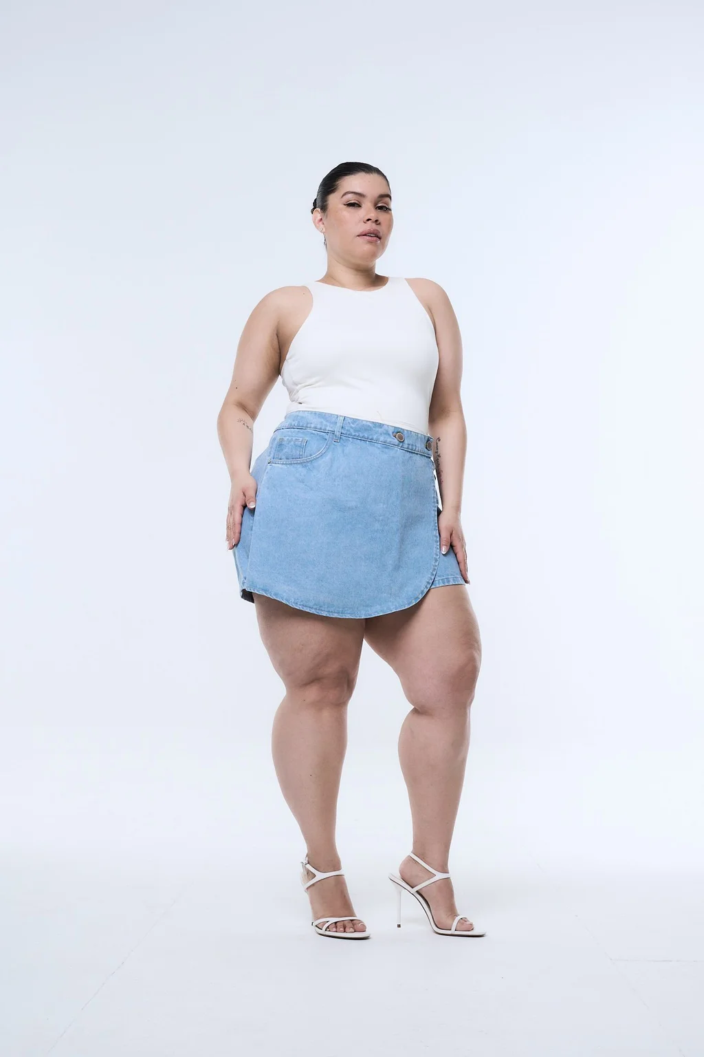 SHORT-POLLERA CIEL NEVADO RIGIDO