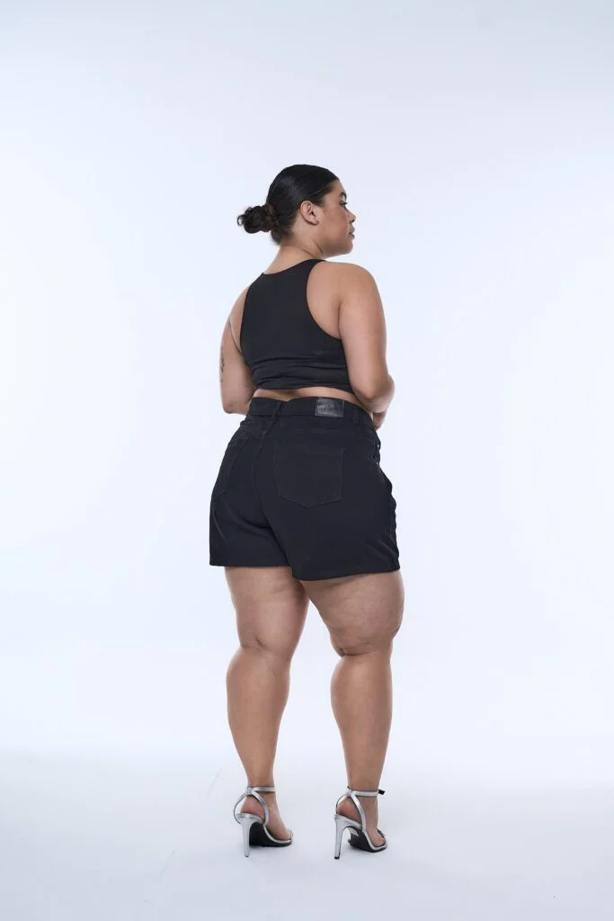 SHORT BLAMIA