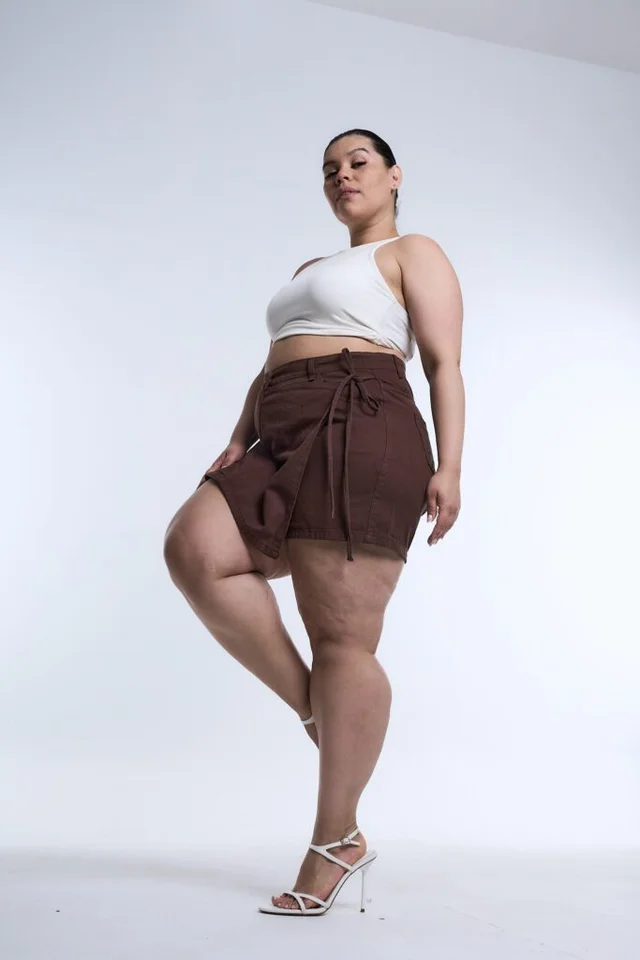 SHORT-POLLERA CHOCOLATE LAZO