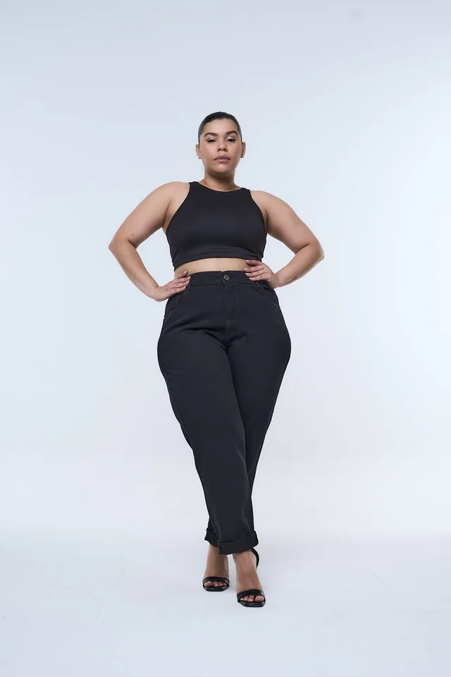 MOM BLACK