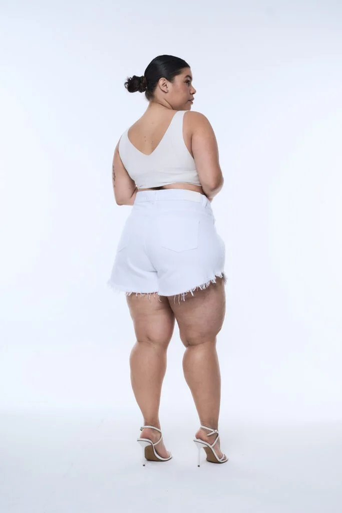 SHORT WHITNEY
