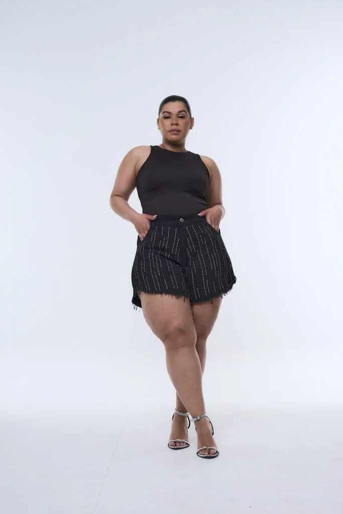 SHORT OBRYNE BRILLOS