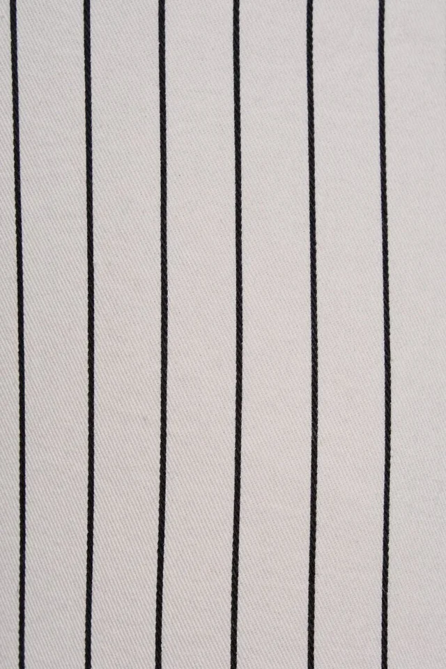 SHORT SELENEVA LÍNEAS NEGRAS