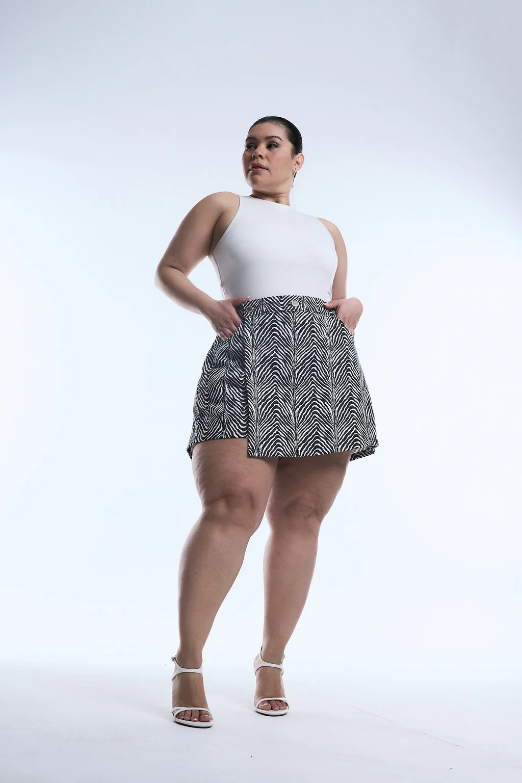 SHORT-POLLERA CASSIREA
