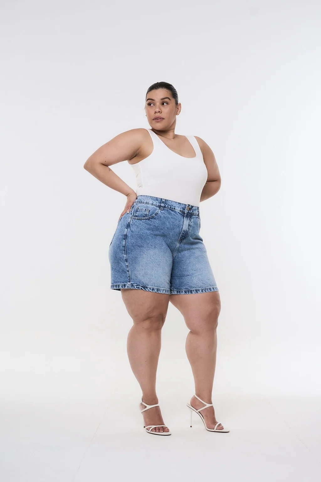 SHORT ABINEA NEVADO