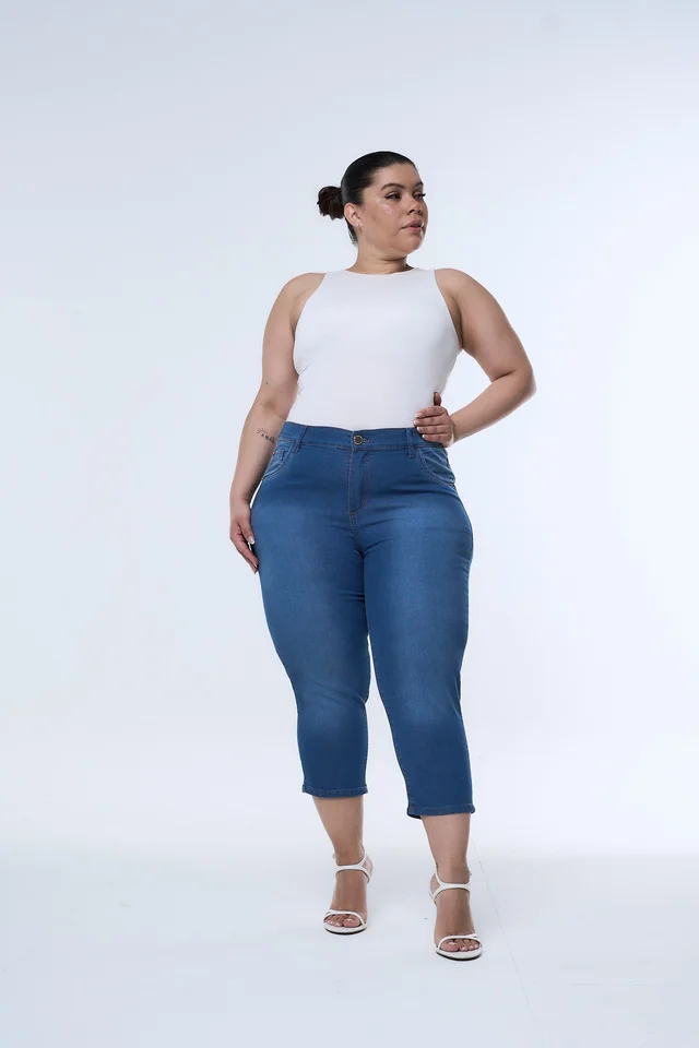 CAPRI MYA