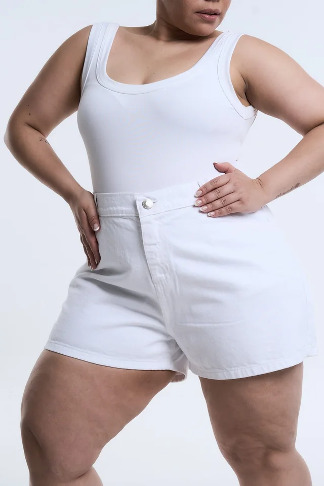 SHORT WHITARA RIGIDO