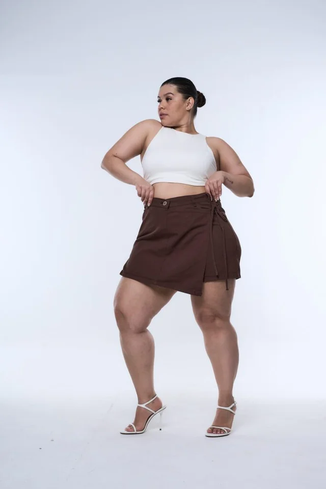 SHORT-POLLERA CHOCOLATE LAZO