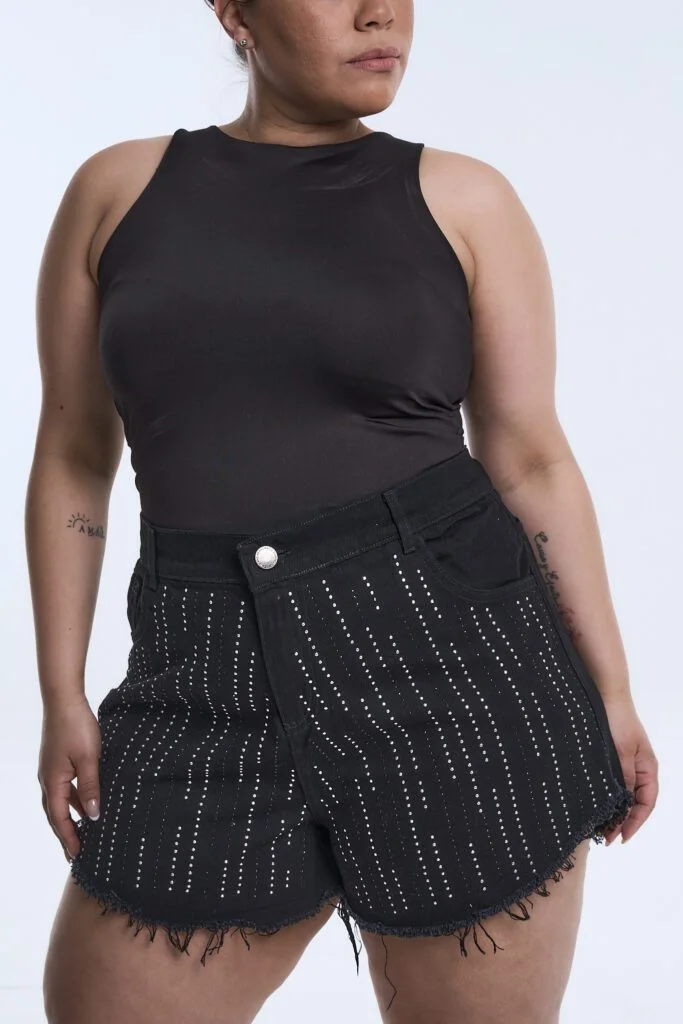 SHORT OBRYNE BRILLOS