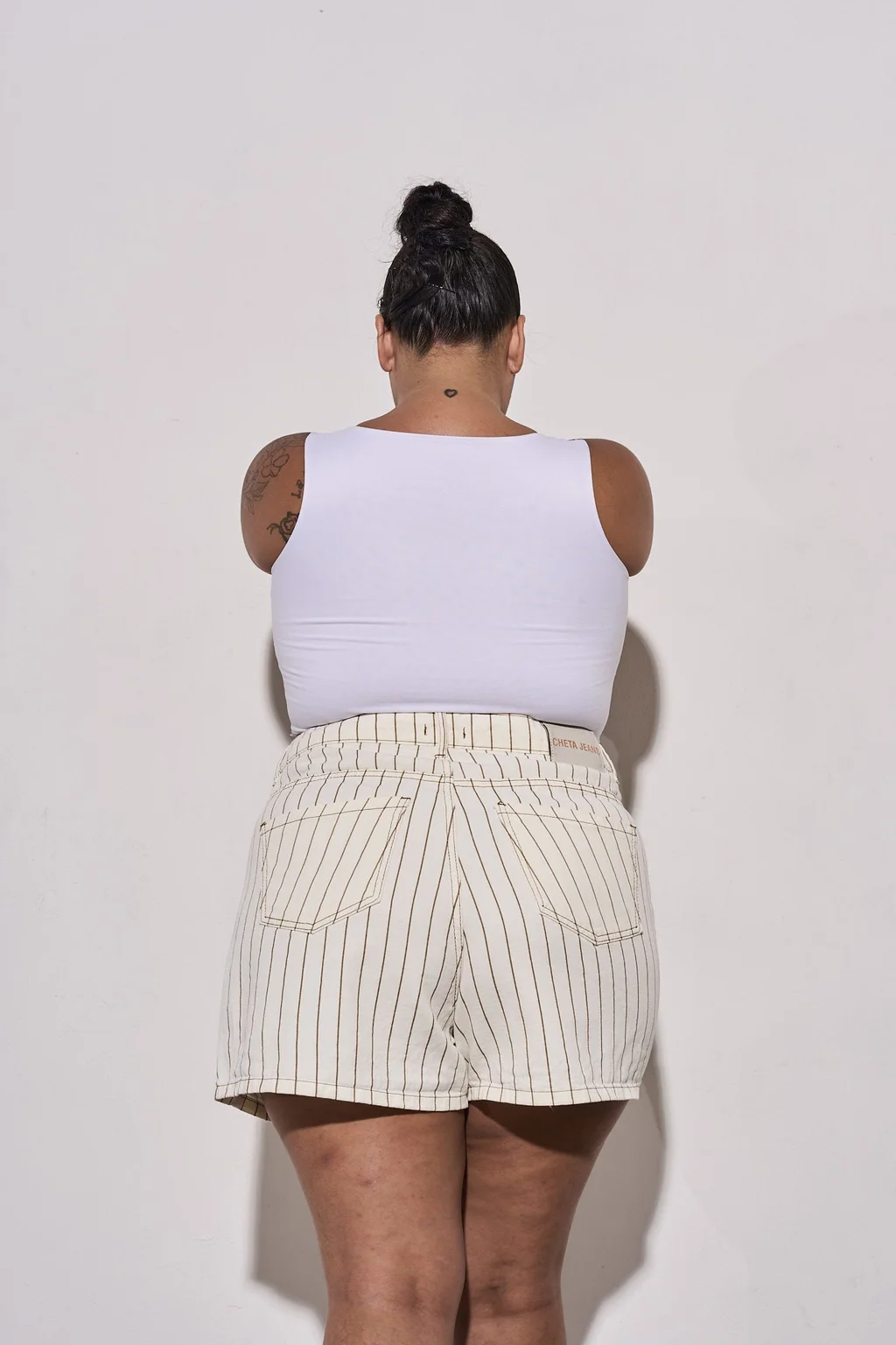 SHORT INANNA LÍNEAS CAMEL
