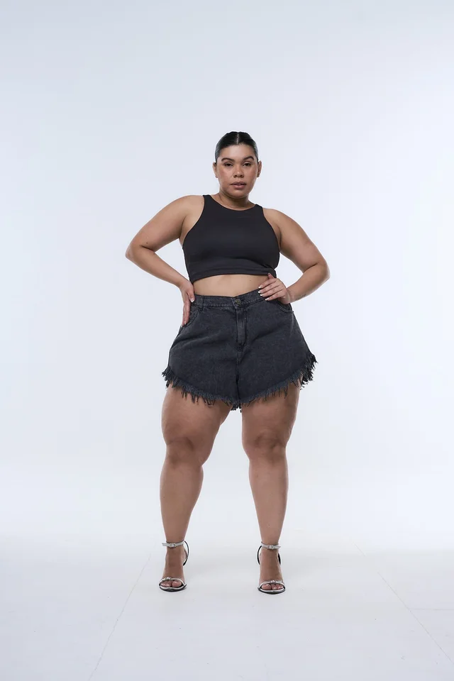 SHORT GRECONA RIGIDO