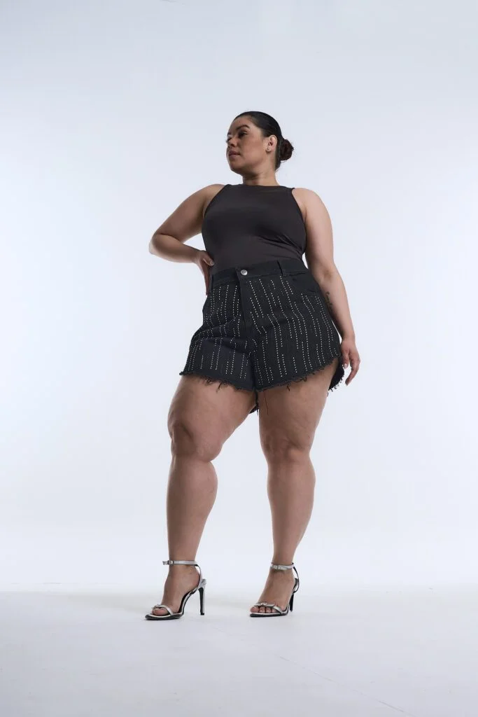 SHORT OBRYNE BRILLOS