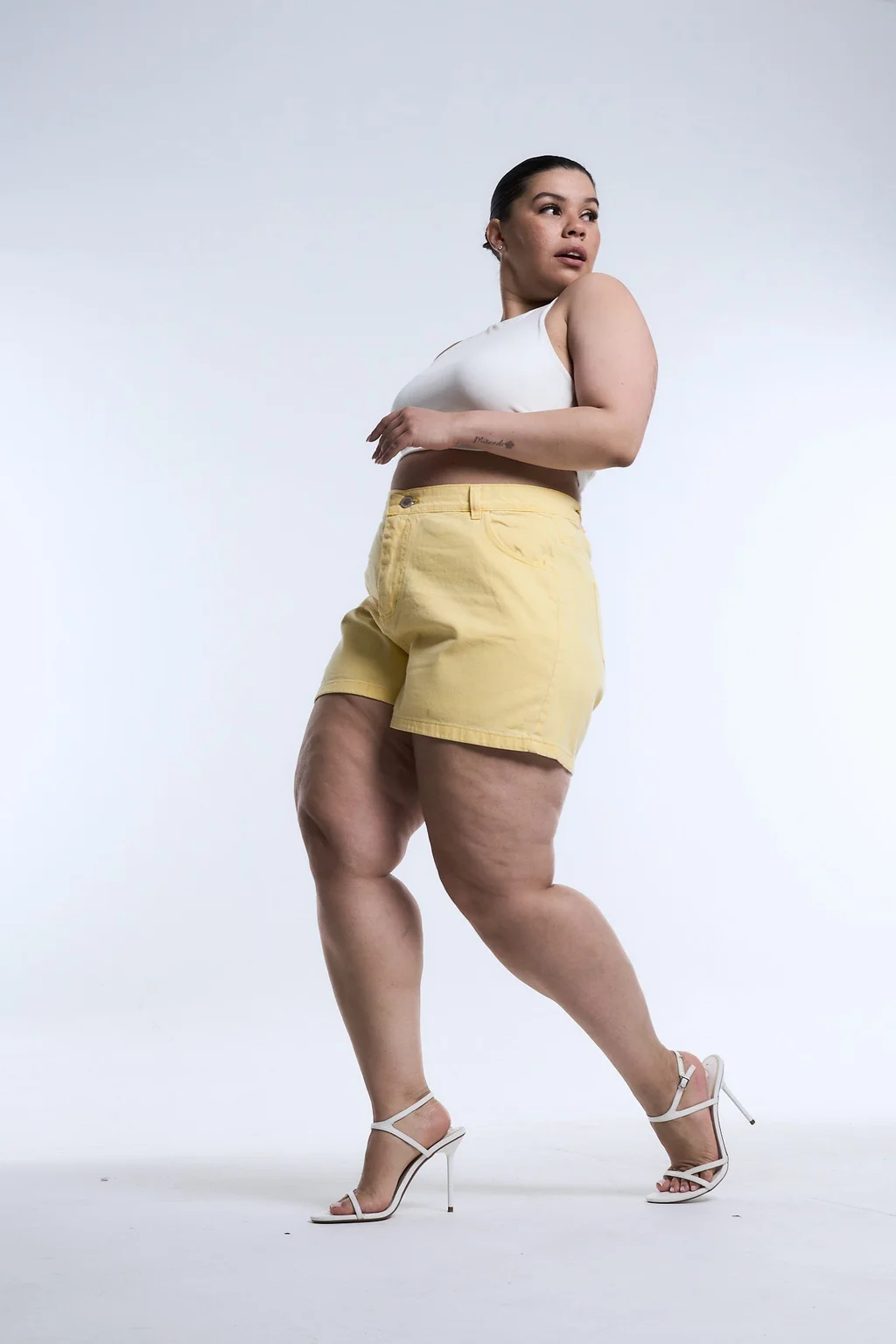 SHORT AURENZA