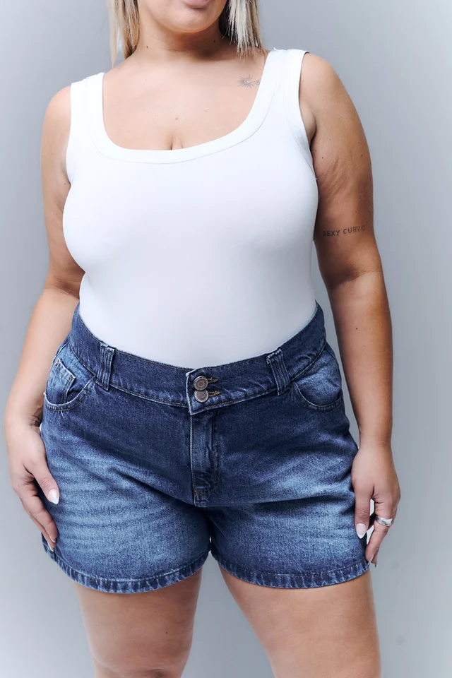 SHORT INDIGO CINTURA ANCHA BIGOTE RIGIDO