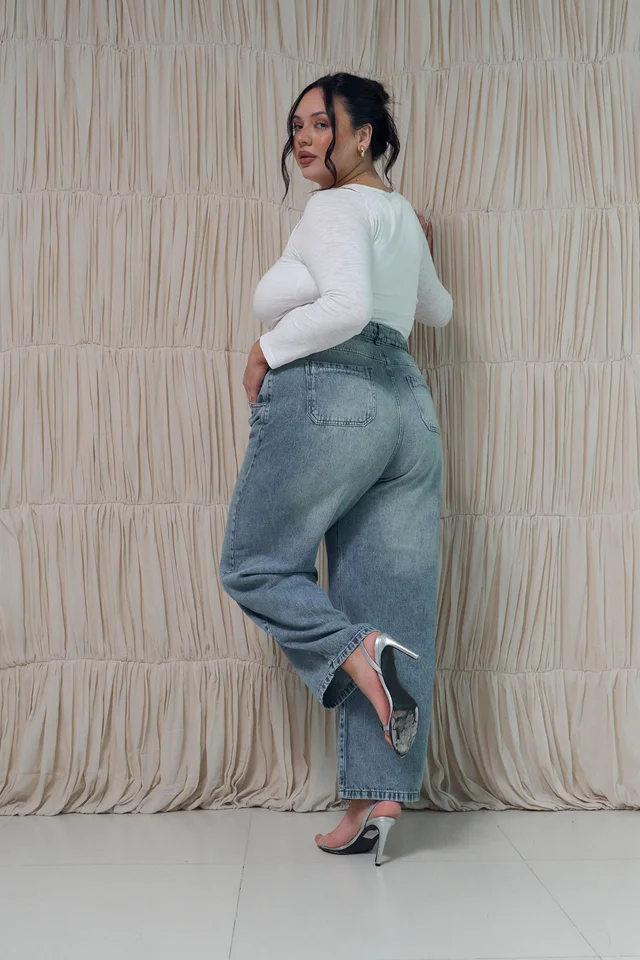 BAGGY HARMONY CON PINZA MATIZADO NEVADO RIGIDO