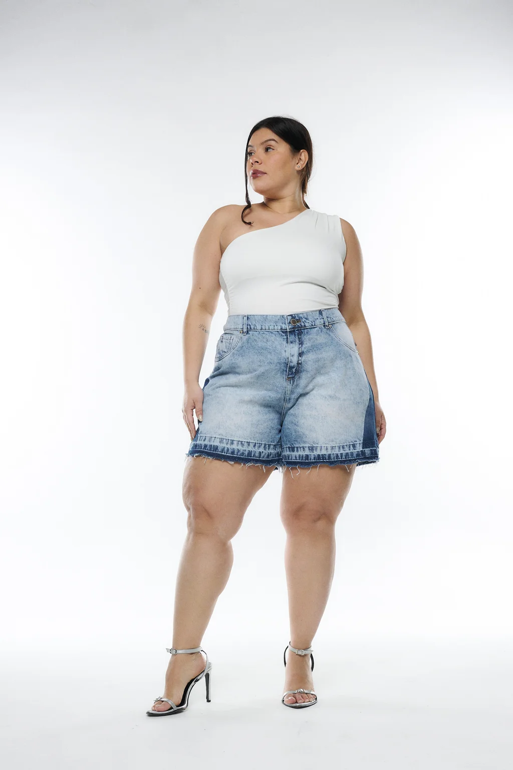 SHORT THERYNA NEVADO FRANJA RIGIDO