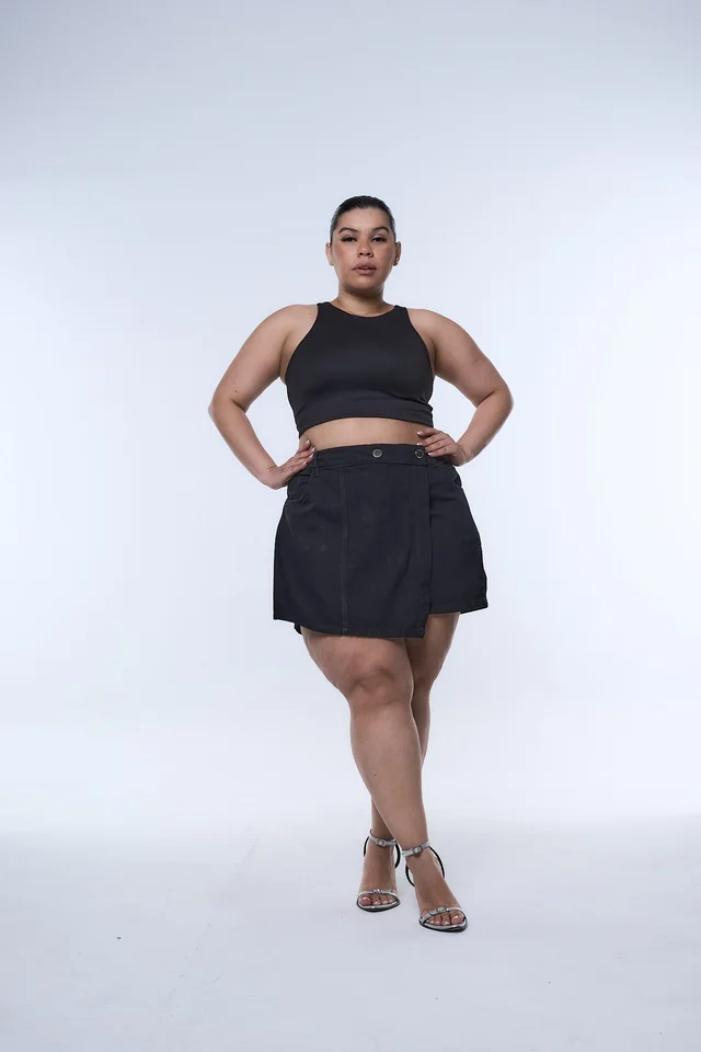 SHORT-POLLERA NINIVE RECORTE