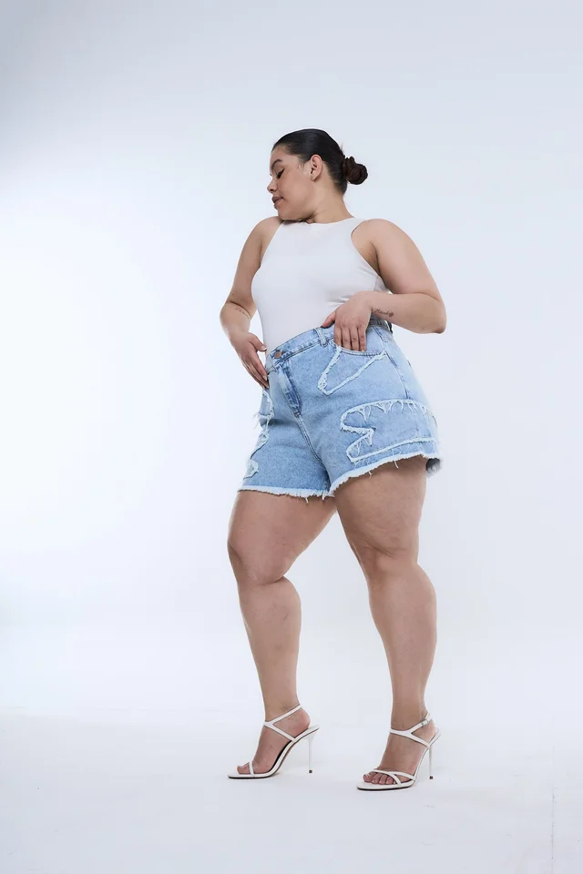 SHORT ONA NEVADO