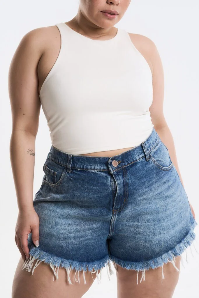 SHORT NIVARA BIGOTE NEVADO
