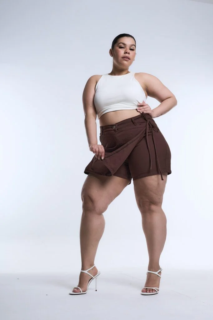 SHORT-POLLERA CHOCOLATE LAZO