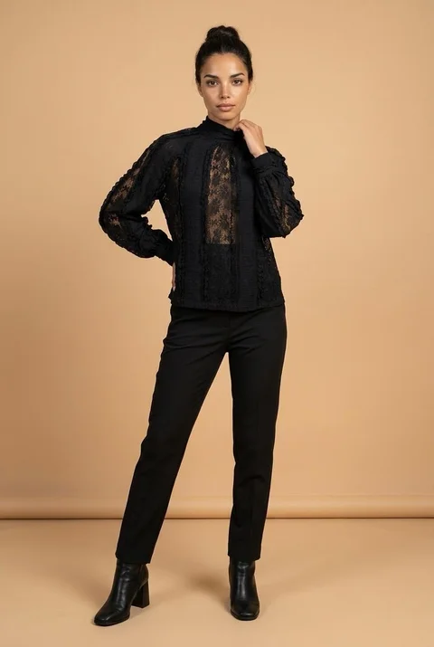 Polera encaje Pompidou