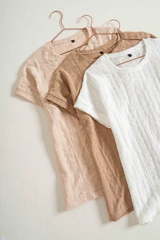 Remera Ellen - Vista 5