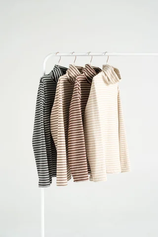 Polera Mawar - Vista 1