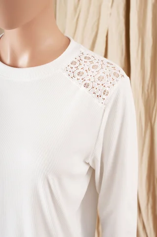 Remera Pilar - Vista 2