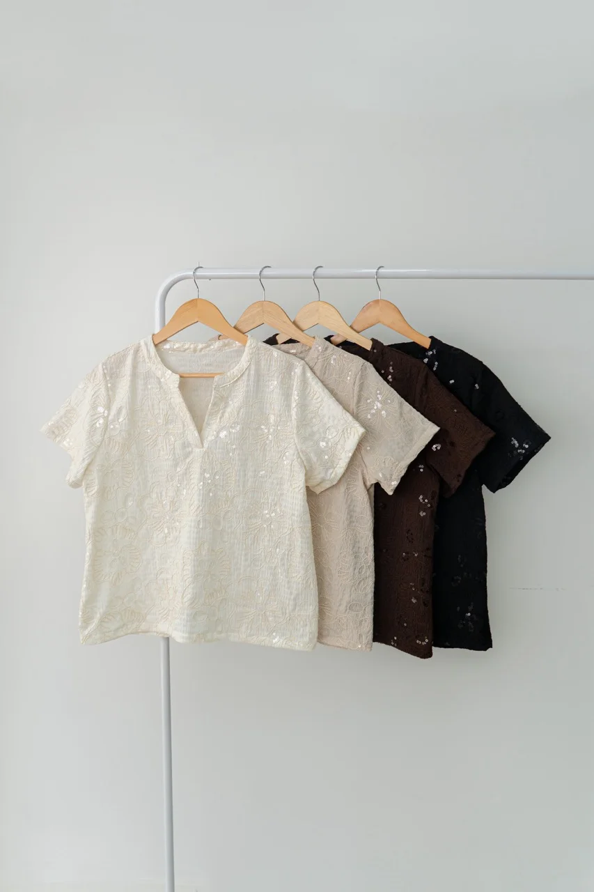 Blusa Minujin