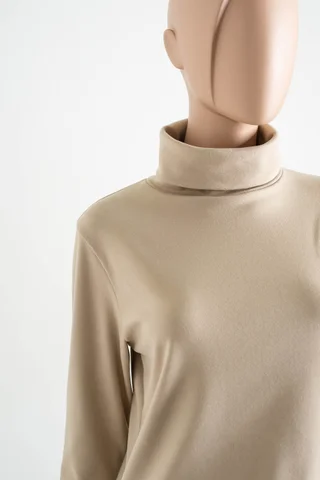 Polera Nakri - Vista 3
