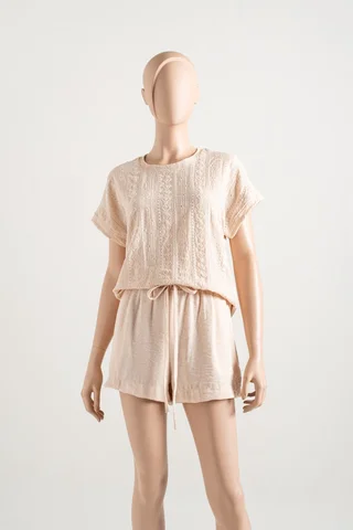 Remera Ellen - Vista 3