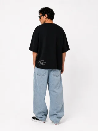 BOXY BLACK  - Vista 2