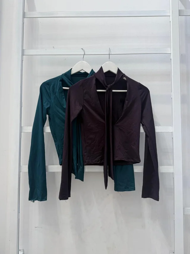 Top Raven [MICROFIBRA]