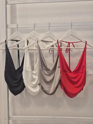 Top Cherry [NYLON] - Vista 4