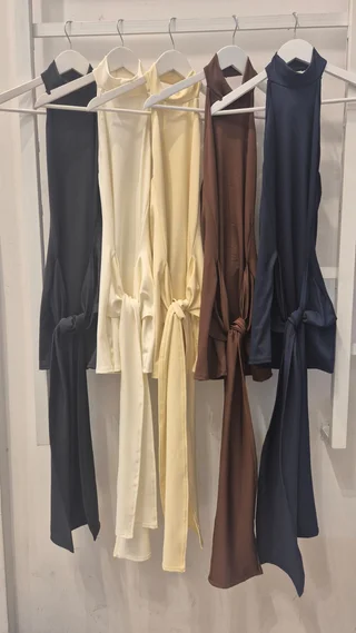 Vestido Lynn [MICROFIBRA] - Vista 6