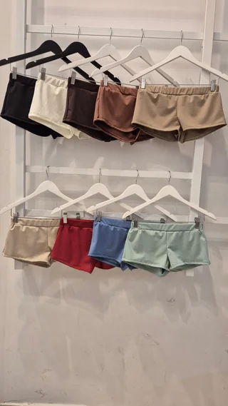 Short Lina [MICROFIBRA] - Vista 3