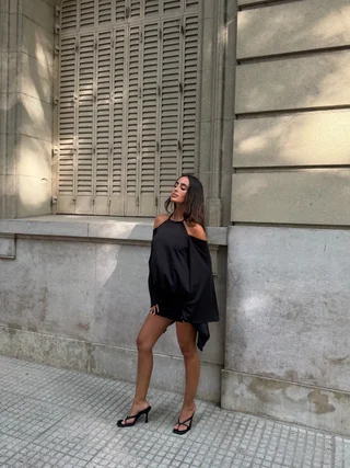 Vestido Aurora [MICROFIBRA] - Vista 4