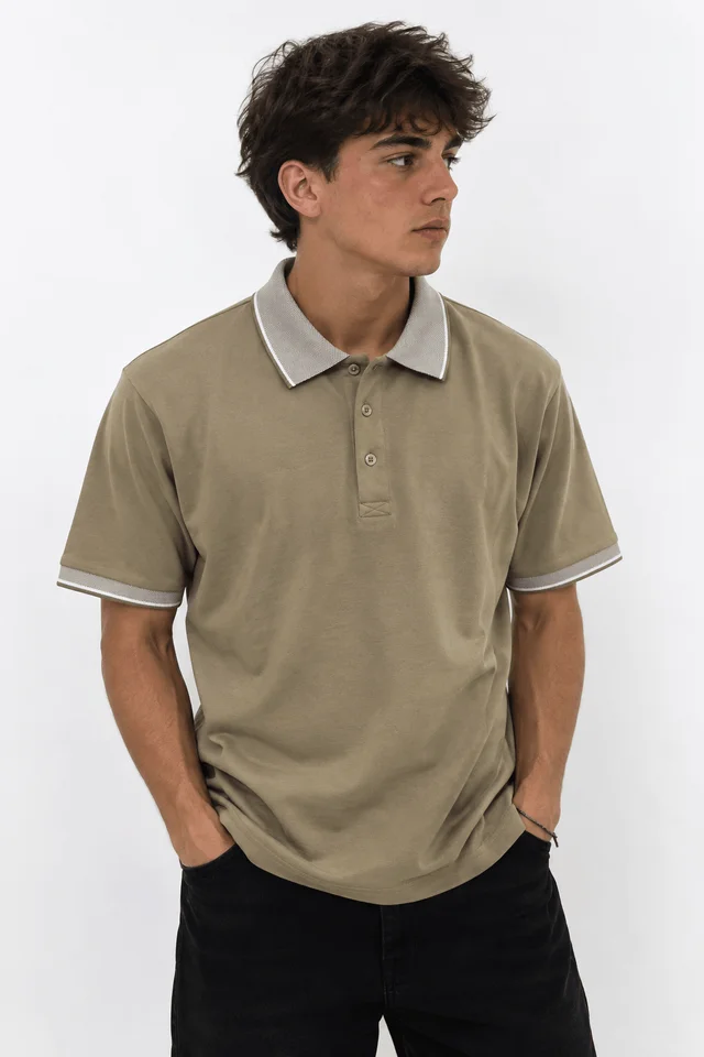 90542 - CHOMBA ALG.C/CUELLO COMB.IMP.LOGO BORD