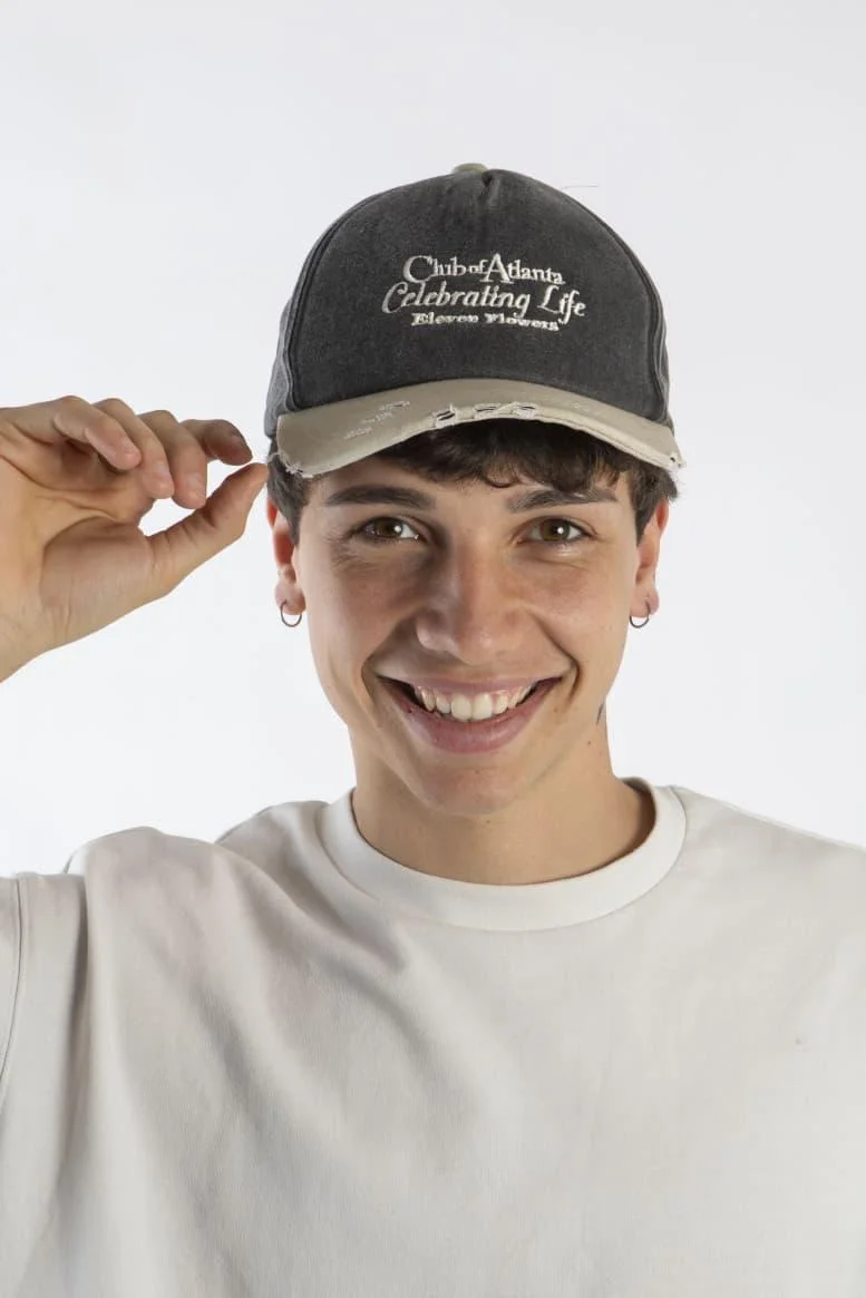9518 - GORRO VISERA CLUB