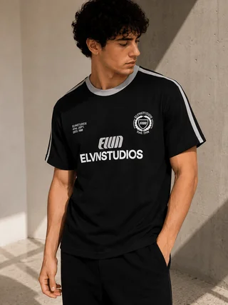 85448 - REMERA ESTAMPADA CON TIRAS EN HOMBRO - Vista 2