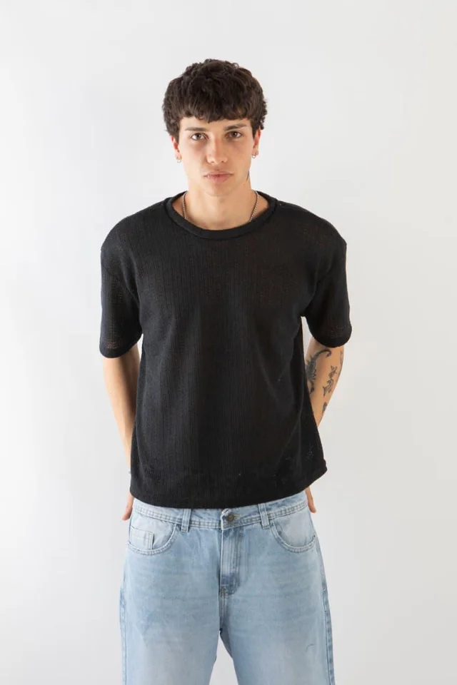 84427 - REMERA OVER TELA TEJIDA