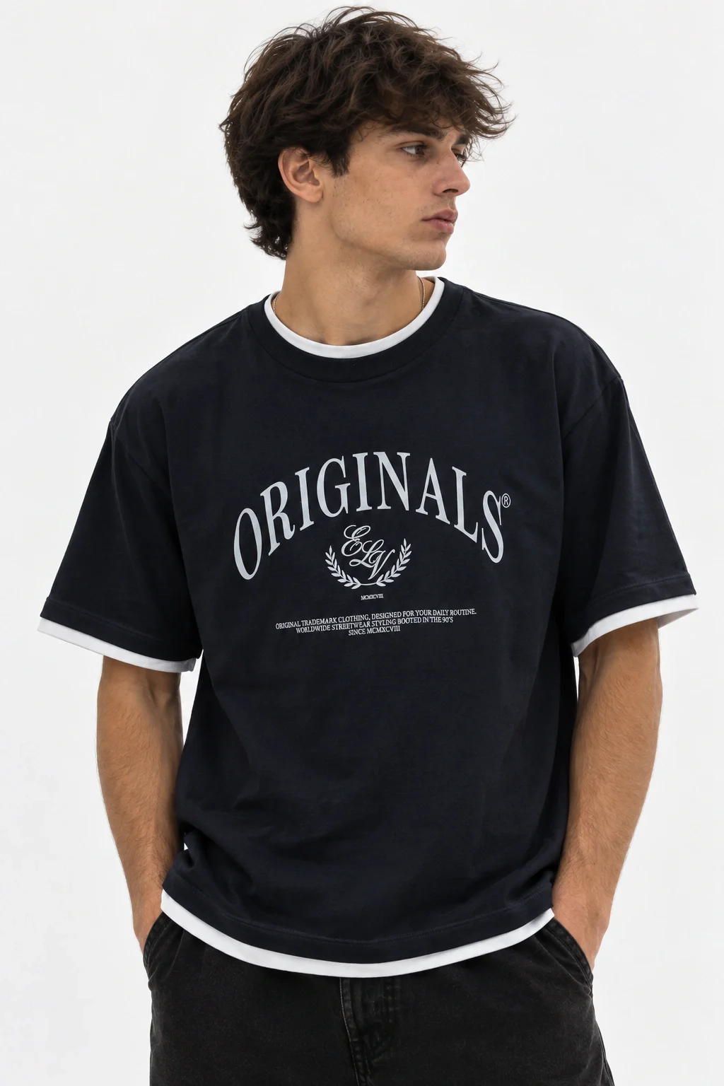 85447 - REMERA ESTAMPADA DOBLE CUELLO