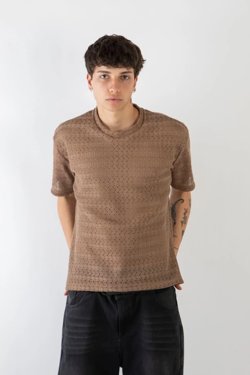 84426 - REMERA OVER TELA TEJIDA
