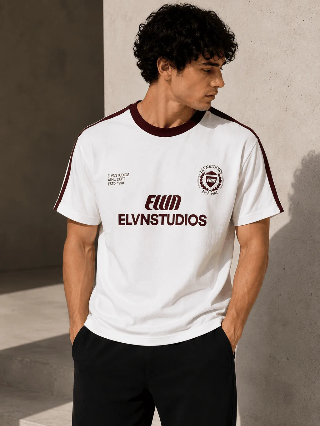 85448 - REMERA ESTAMPADA CON TIRAS EN HOMBRO