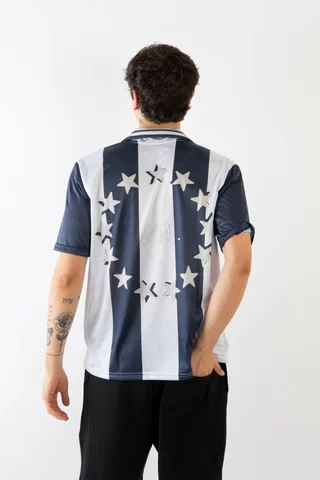 84420 - REMERA TIPO FUTBOL CHAMPAGNE - Vista 3