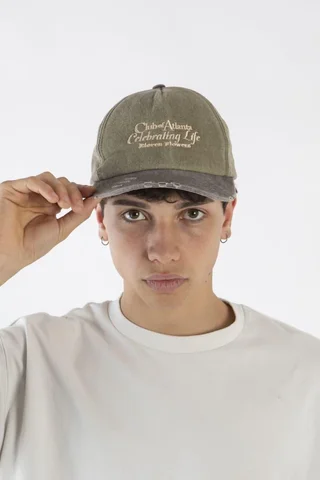9518 - GORRO VISERA CLUB - Vista 1