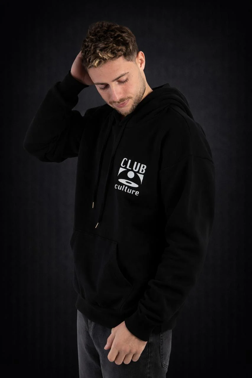 92992 - BUZO C/CAP FRISA OVER EST.