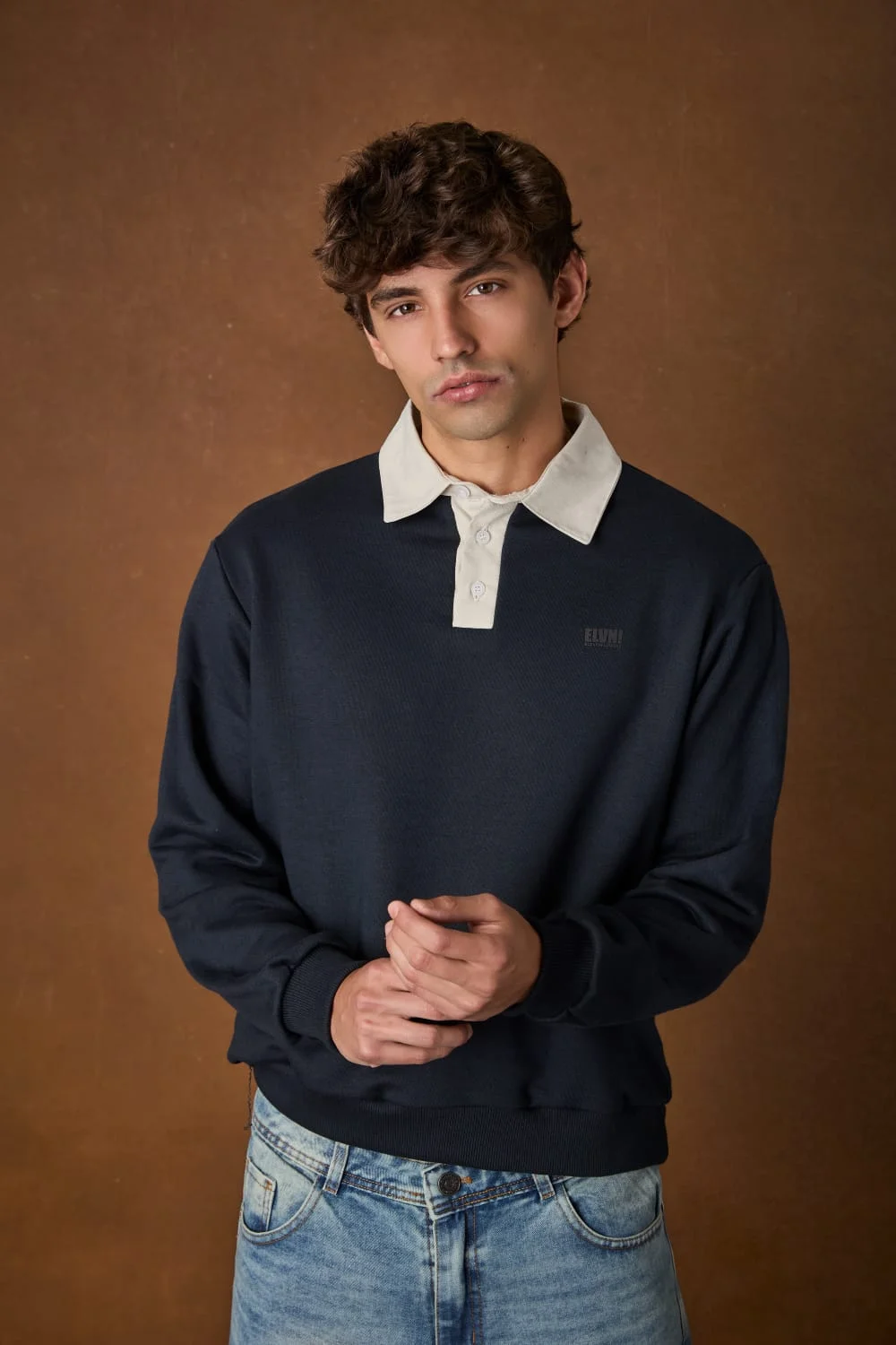 93922 - POLO RUSTICO ESTAMPADO CUELLO GABARDINA