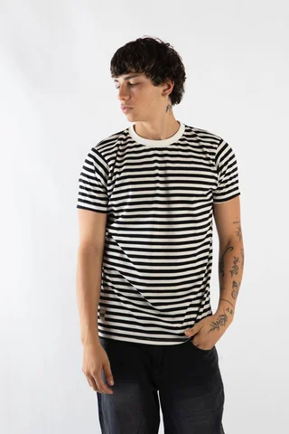 84441 - REMERA BERLIN RAYADA - Vista 5